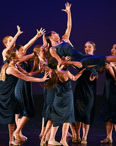 Dance-Company